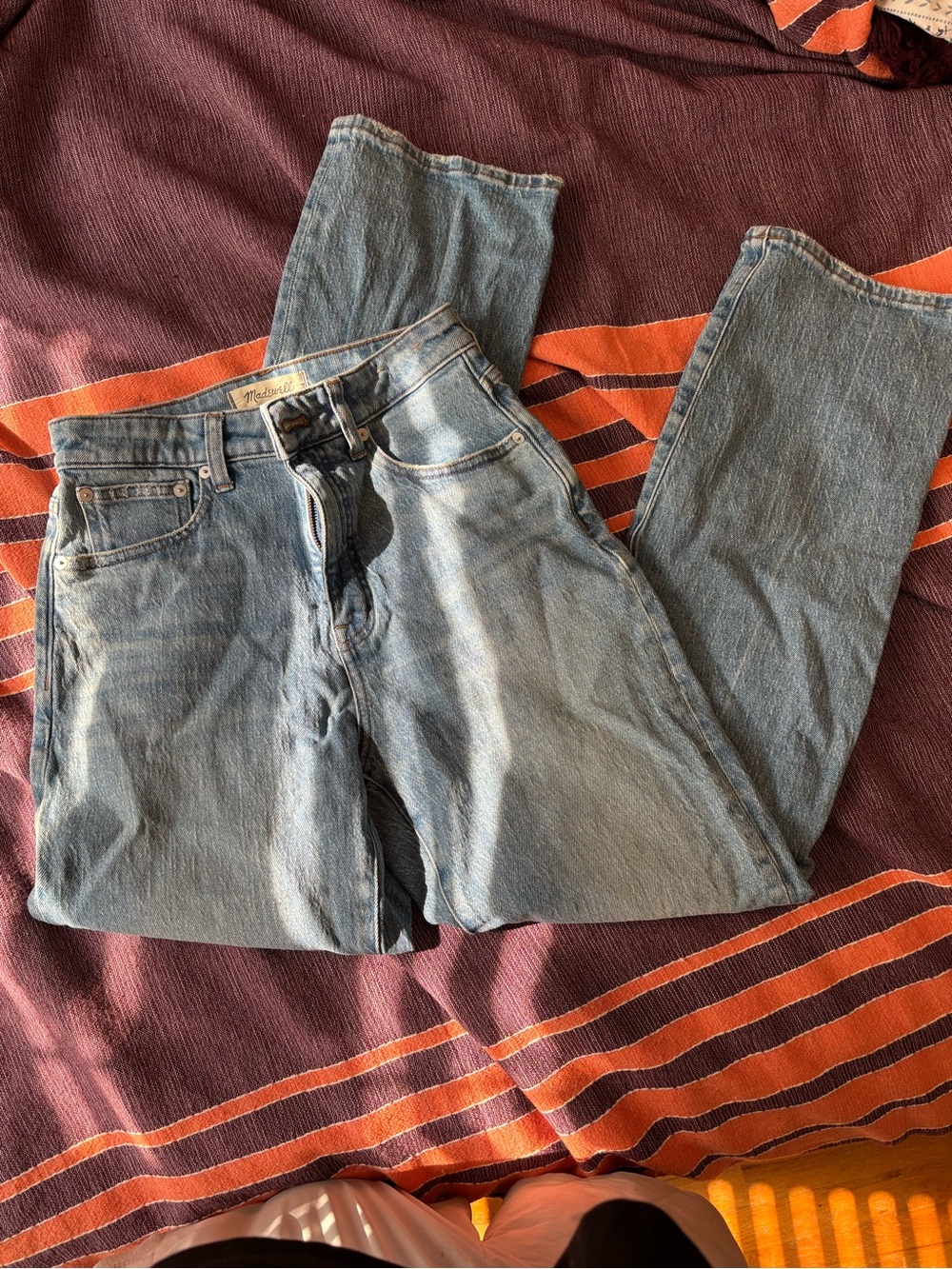 Madewell Curvy 90s Straight Jean
